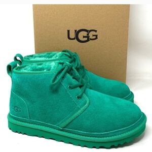 The UGG® Neumel lace-up silhouette boot